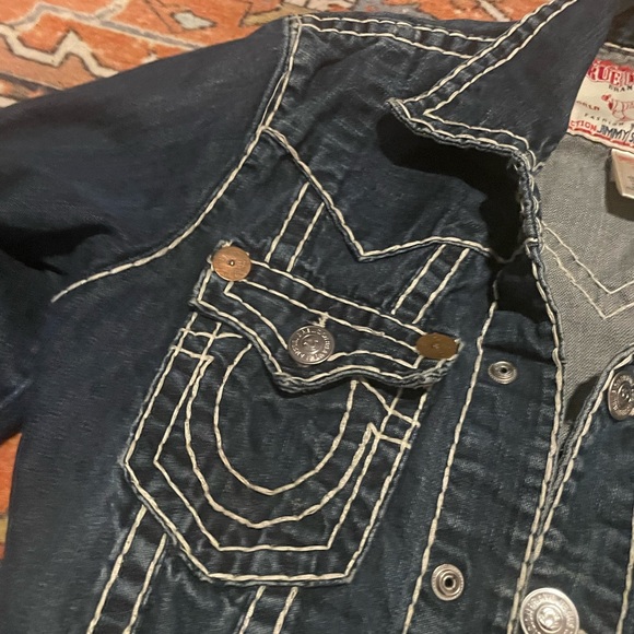 True Religion Men's Jimmy Super T Denim  Distressed Jean Jacket Size XL - Picture 5 of 9